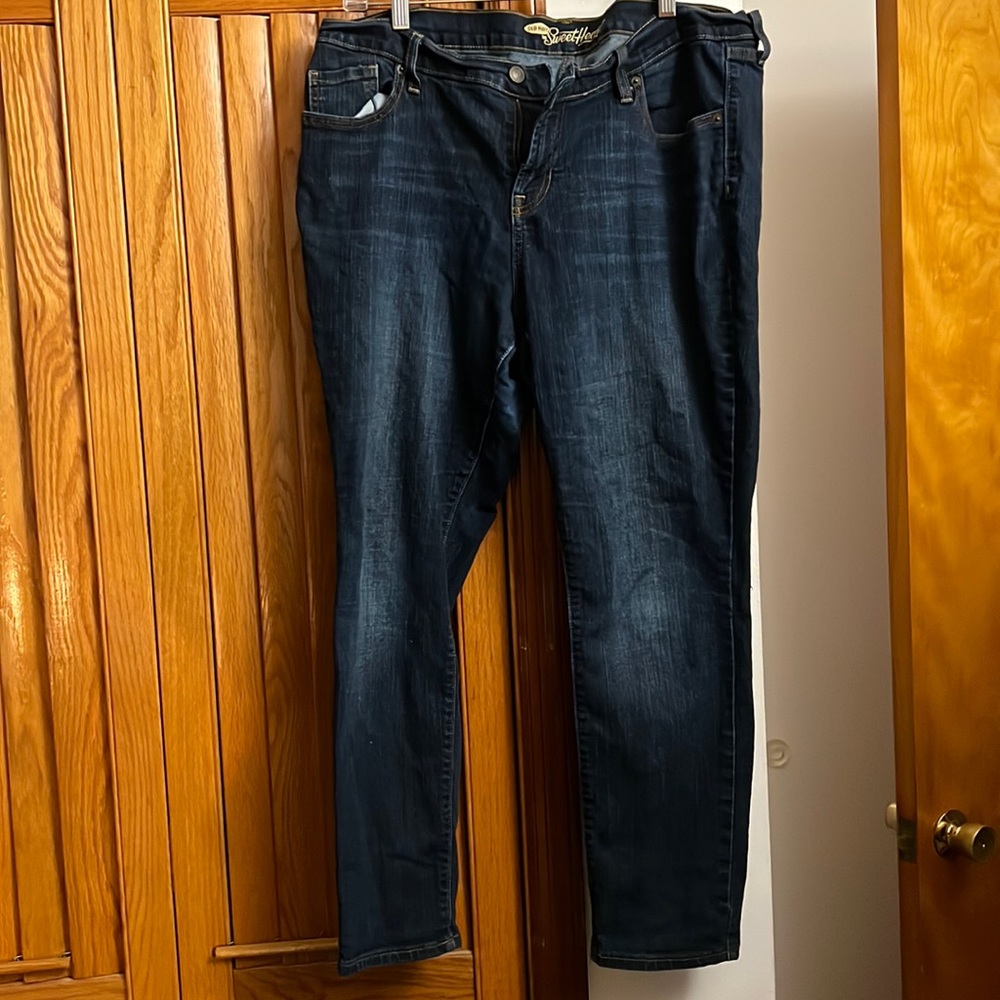 Old Navy Sweetheart Jeans